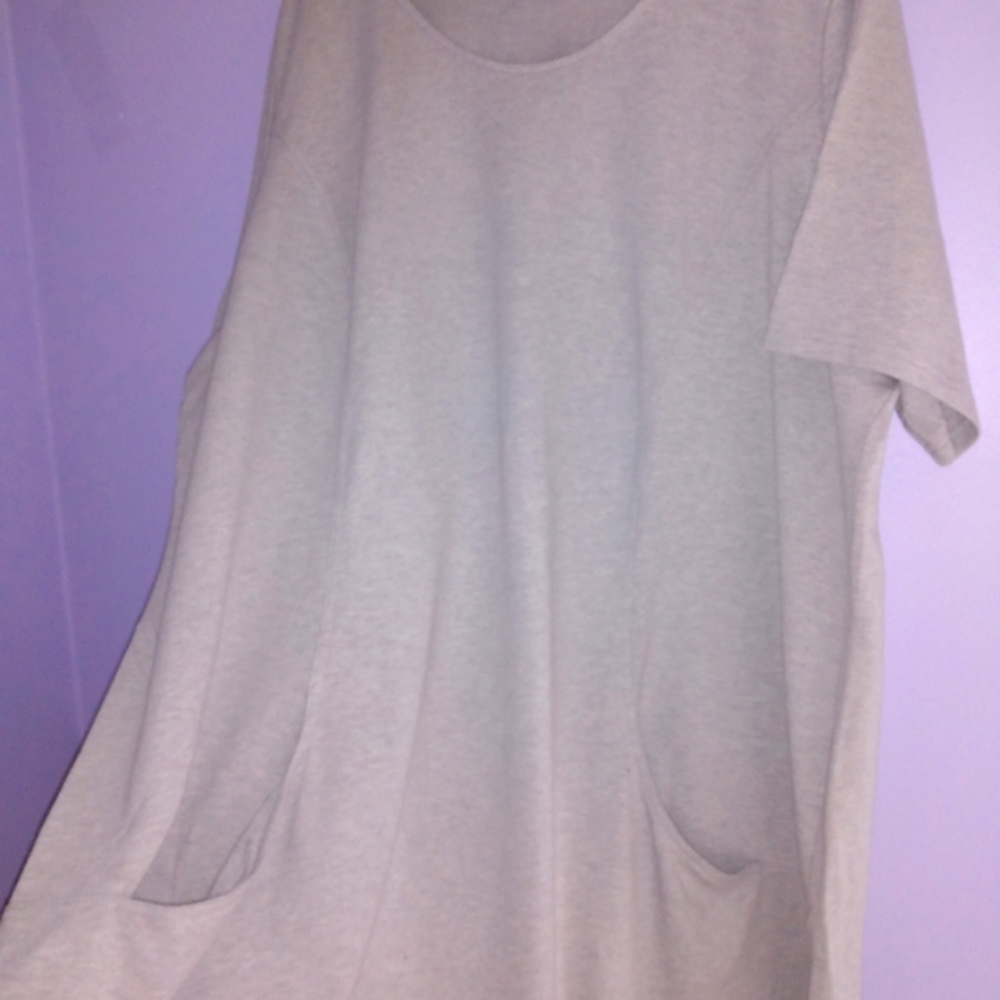 Dress 95 percent cotton.